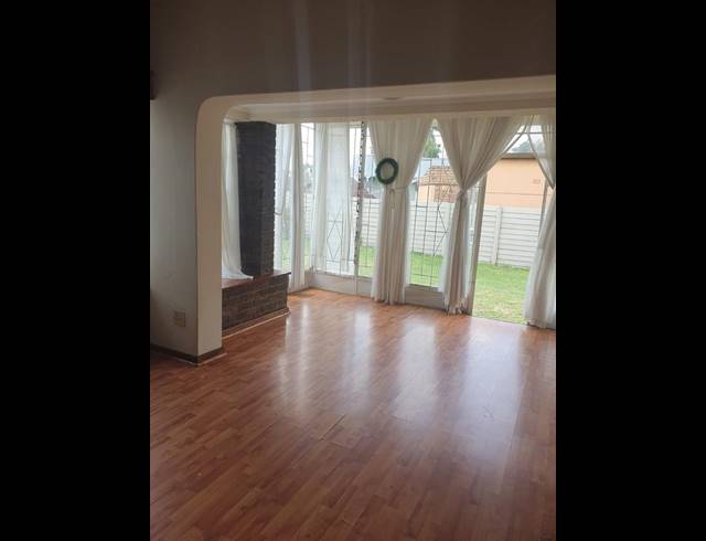 3 BEDROOM PROPERTY TO RENT IN WYCHWOOD